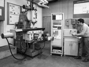 first cnc|History of CNC Machining; Evolution of Manufacturing Giants.